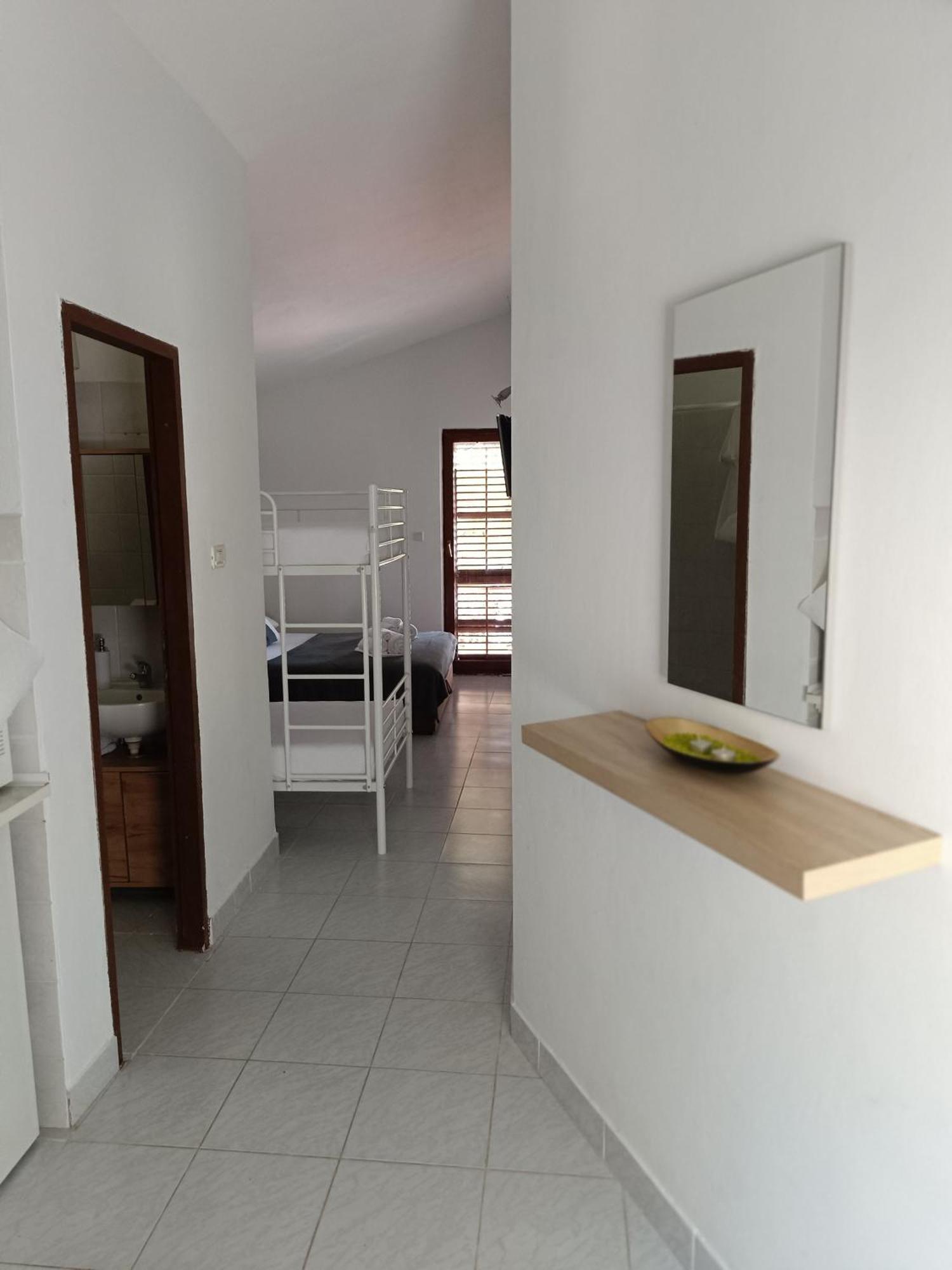 Studio Apartmani Tucic Celina Εξωτερικό φωτογραφία